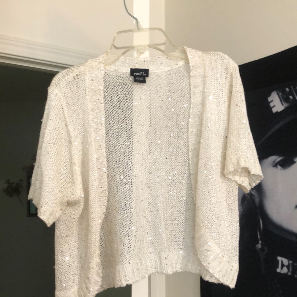 Rue 21 crop shirt
